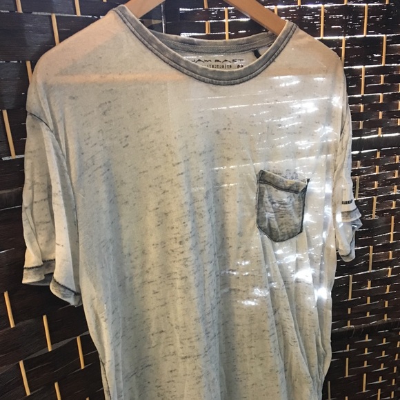 William Rast T-shirt - Picture 4 of 4